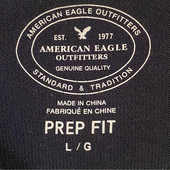 NWT American Eagle Outfitters V Neck Sweater cotton size Large navy Preppy - Picture 2 of 10